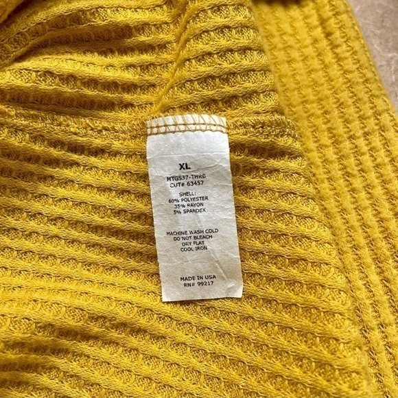 GOLD TUNIC TOP BY MM MM MM CLOTHING, IN SIZE XL. - Picture 6 of 6